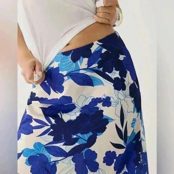 NWT J. CREW Gwyneth slip skirt in painted floral | size XX-Small - Picture 3 of 4